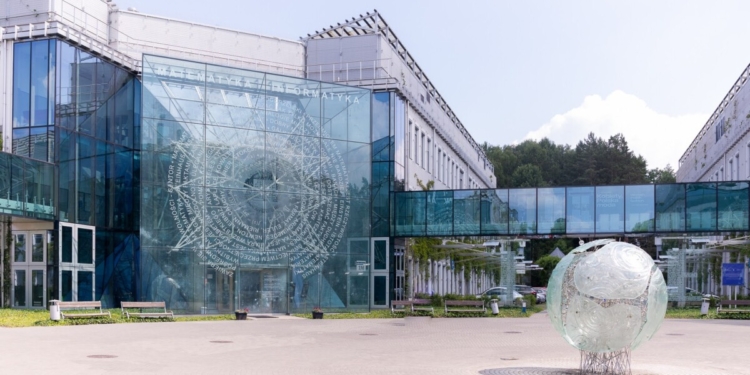 Photo by: Kamil Timoszuk (www.KamilTimoszuk.pl)