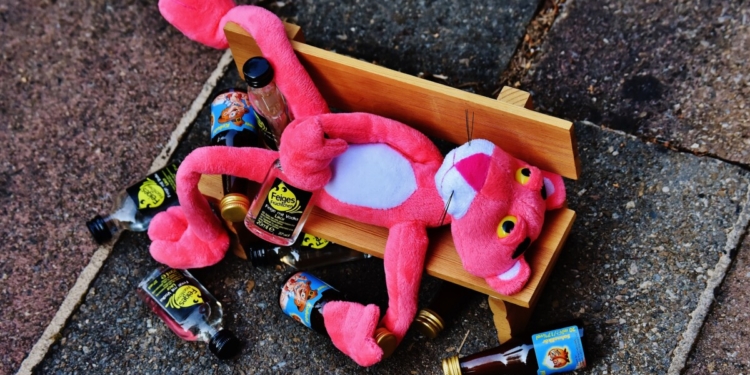 Wszywka alkoholowa: Narzędzie do Wolności i Kontroli - Opis, Zalety i Zastosowanie