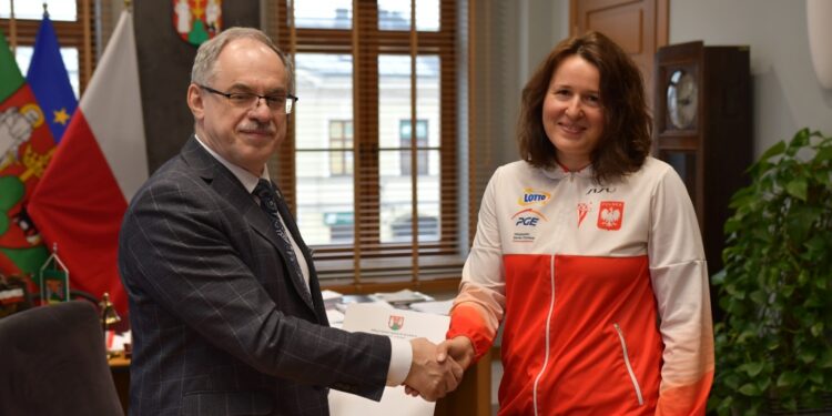 Stypendium olimpijskie dla utalentowanej kajakarki