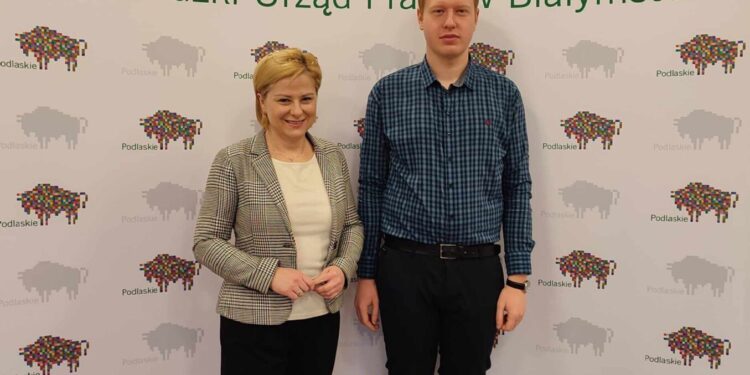 Konkurs debat oksfordzkich pod patronatem WUP w Białymstoku