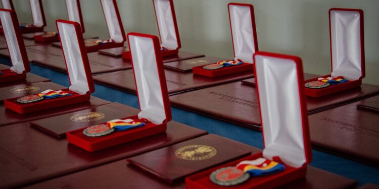 Wręczono Honorowe Odznaki Województwa Podlaskiego