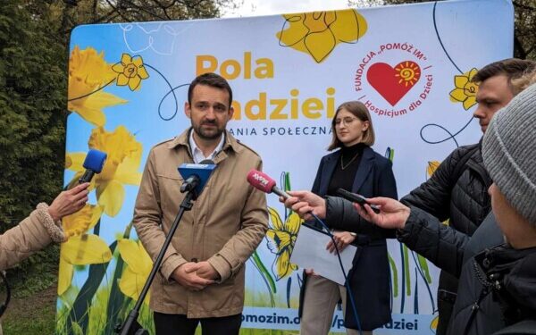 Pola_Nadziei_konferencja