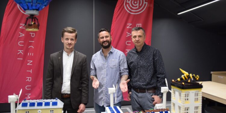 Electrum i Łukasz Więcek prezentują: Electrum Eco Hive