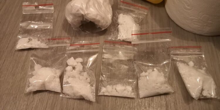 Dwóch braci w rękach policjantów