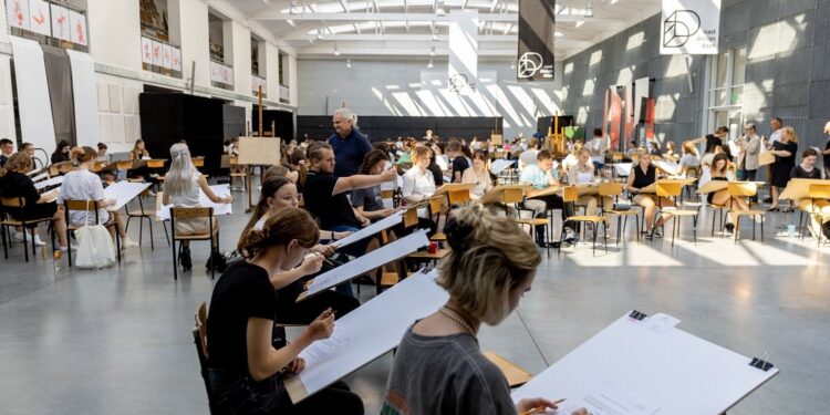 05 07 2022 Wydział Architektury Egzamin z rysunku, fot. Agnieszka Sakowicz-Stasiulewicz