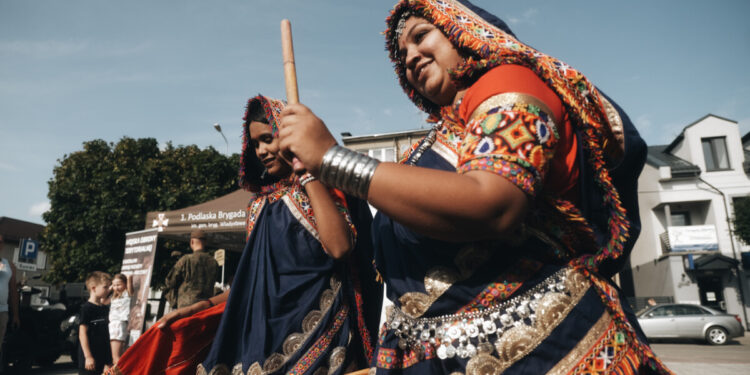 Barwne tradycje na folkowym festiwalu „Podlaskie Spotkania”