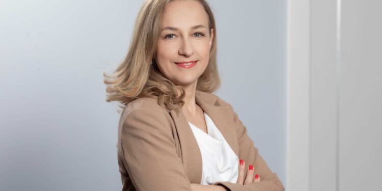 Zbliżeniowe płatności mobilne coraz bardziej popularne - komentarz eksperta Banku Pocztowego