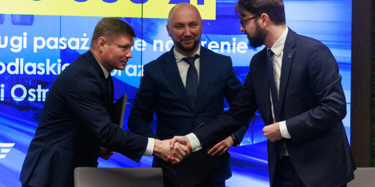 Zarząd województwa podpisał pięcioletnią umowę