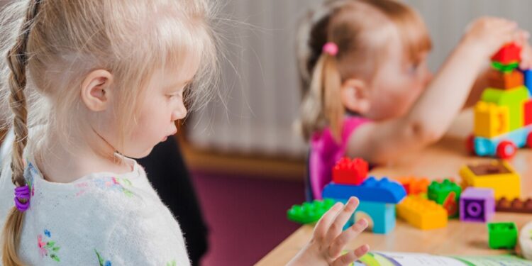 O świadczenia z programu Aktywny Rodzic zawnioskowało już 372,5 tys. rodziców