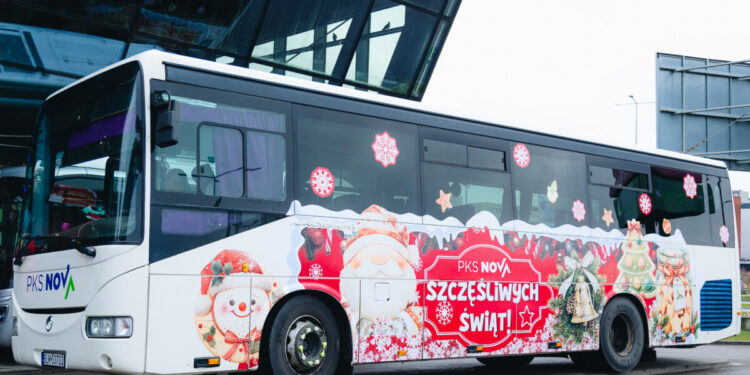 PKS Nova. Udogodnienia dla pasażerów i bożonarodzeniowy jarmark