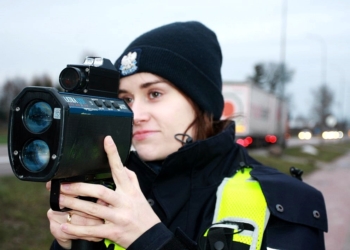 2500 ZŁOTYCH MANDATU ZA PRĘDKOŚĆ