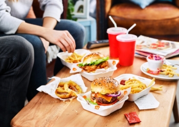 Nie tylko na słodko – ranking najpopularniejszych zamawianych przekąsek