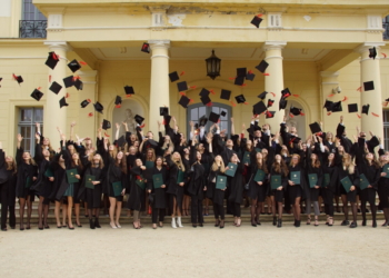 Absolwenci UMB ponownie w czołówce wyników -u