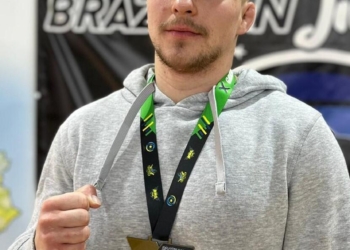 BIAŁOSTOCKI POLICJANT ZWYCIĘZCĄ X GRAND PRIX POLSKI W BRAZYLIJSKIM JIU JITSU