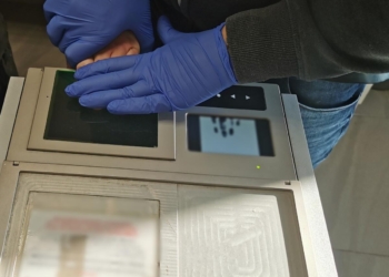 PUSZKA KAJMAKU TRAFIŁA NA PÓŁKĘ SKLEPOWĄ, A 21-LATEK DO ARESZTU