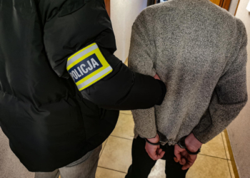 39-LETNI WŁAMYWACZ I JEGO 14-LETNI WSPÓLNIK ZATRZYMANI