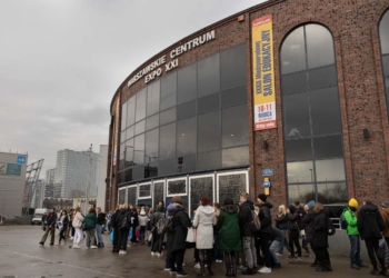 Politechnika Białostocka na Międzynarodowym Salonie Edukacyjnym Perspektywy 2023