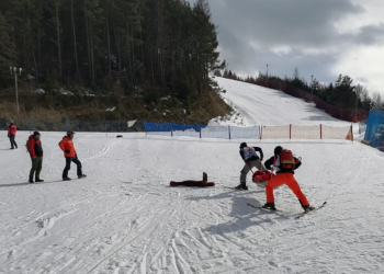 PODLASCY POLICJANCI NA PODIUM
