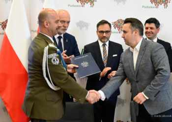 Umowa na wirtualną strzelnicę w XIV LO