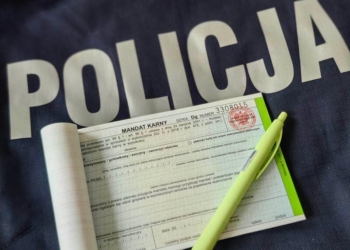 48-LATKA UKARANA ZA BEZPODSTAWNE WEZWANIE POLICJI I KARETKI POGOTOWIA