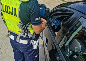 PRZEKROCZYŁ PRĘDKOŚĆ I STRACIŁ PRAWO JAZDY