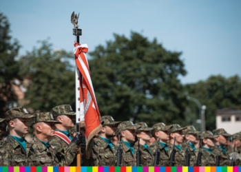 Marszałek Artur Kosicki odznaczony Srebrnym Medalem za Zasługi dla Straży Granicznej