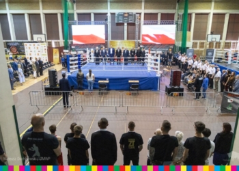 Mistrzostwa Polski w boksie U-18 kobiet i mężczyzn w Sokółce uroczyście otwarte