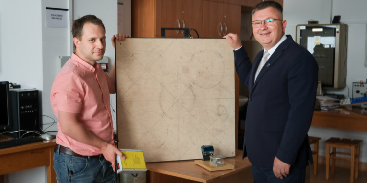 Stanowisko stabilograficzne do badania postawy strzelca, fot. Iryna Mikhno