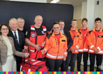 Łomżyńskie pogotowie wspiera młodych ratowników