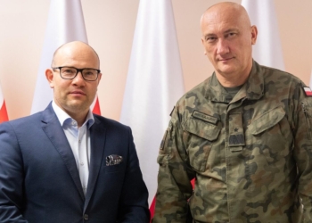 Generał Arkadiusz Mikołajczyk z wizytą u marszałka