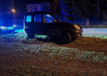 KIEROWCA RENAULT BYŁ TAK PIJANY, ŻE...