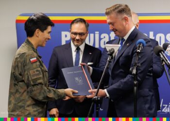 Otwarcie strzelnicy laserowej w Czarnej Białostockiej