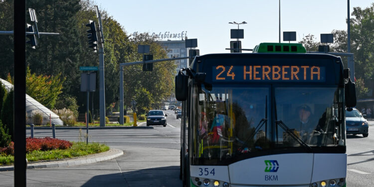 Rozbudowa systemu Dynamicznej Informacji Pasażerskiej