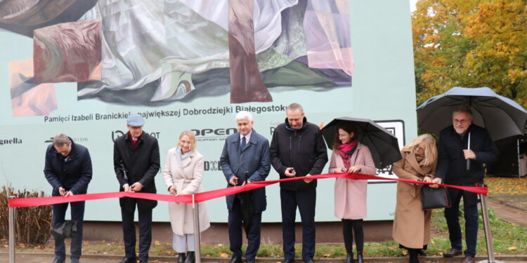 Odsłonięcie Muralu Izabeli Branickiej