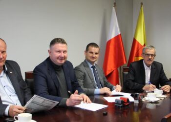 Umowa dot. przebudowy drogi Karczmisko – Czarna Wieś K.