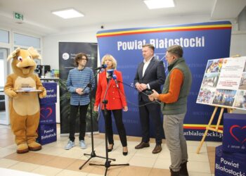 Babka ziemniaczana czeka na głosy