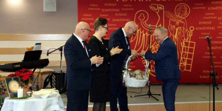 Opłatek w Starostwie Powiatowym w Łomży