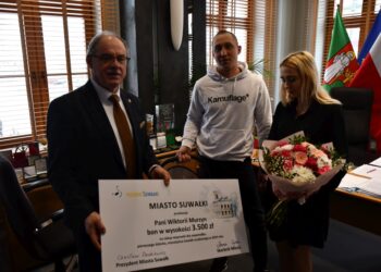 Prezydent Suwałk spotkał się z małą Nadią