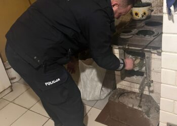 Mundurowi pomogli samotnemu 67-latkowi