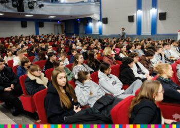 Powstaniec 1863. Podlascy uczniowie obejrzeli film o ks. Stanisławie Brzósce