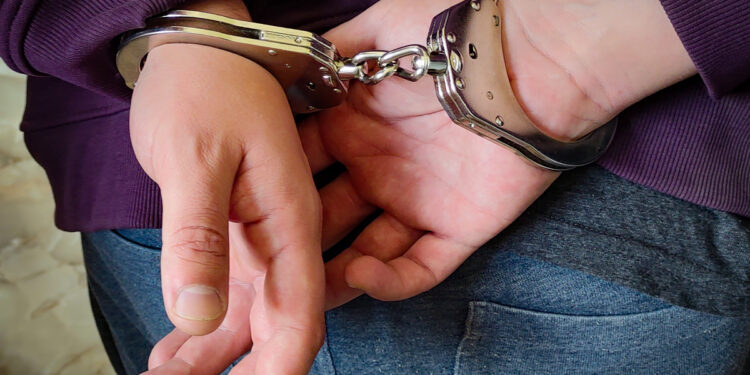 Z AUTOBUSU TRAFIŁ DO ARESZTU