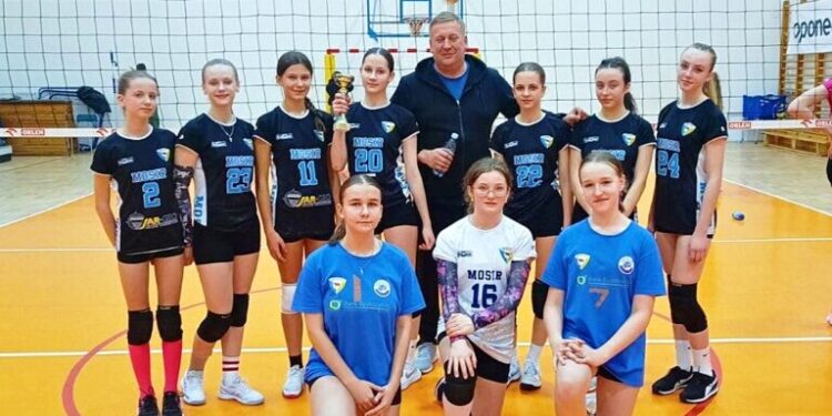 Bielskie młodziczki zagrały w 1/8 siatkarskich Mistrzostw Polski