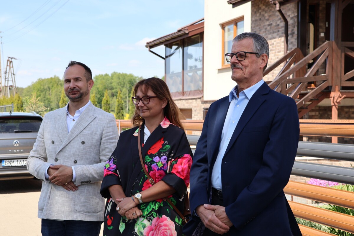 Saniki- Leśniki – droga po remoncie