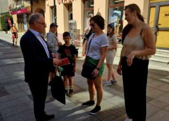 Flagi na święta majowe w Suwałkach