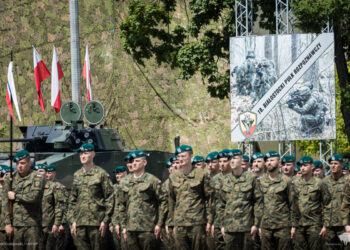 18 Białostocki Pułk Rozpoznawczy świętował 15 lecie powstania