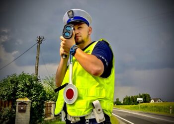 2000 ZŁOTYCH MANDATU ZA PRĘDKOŚĆ