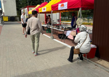 Kiermasz staroci przy Kawaleryjskiej