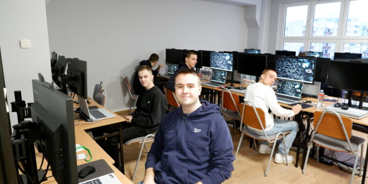 Pierwsza na Podlasiu szkoła bez książek!