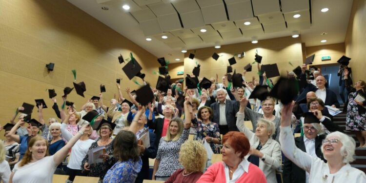 Rusza rekrutacja do 12 edycji projektu Uniwersytet Zdrowego Seniora