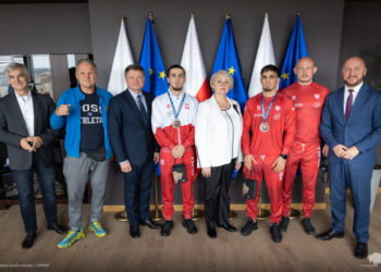 Podziękowania Marszałka za sukcesy białostockich zapaśników